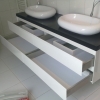 Глянцевая белая мебель в ванную в Сочи
